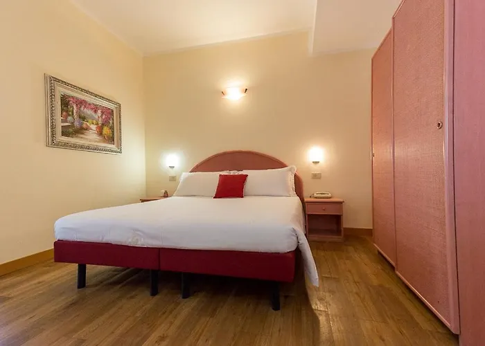 Trevi Riccione, In Centro Sul Mare Con Cucina