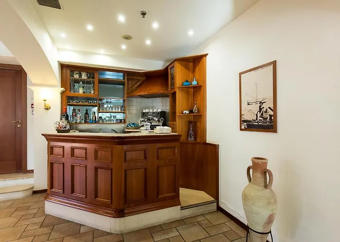 Trevi Riccione, In Centro Sul Mare Con Cucina Hotel Riccione