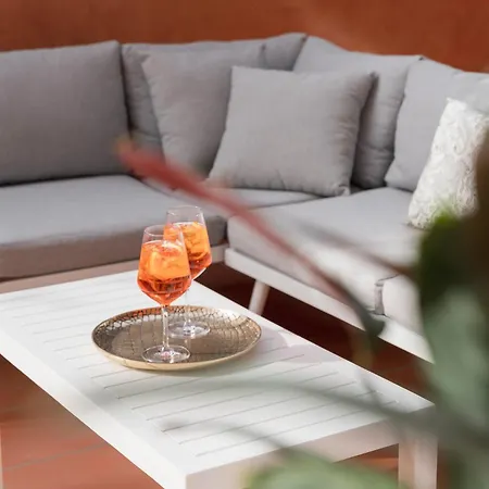 Trevi Riccione, In Centro Sul Mare Con Cucina 3* Риччоне
